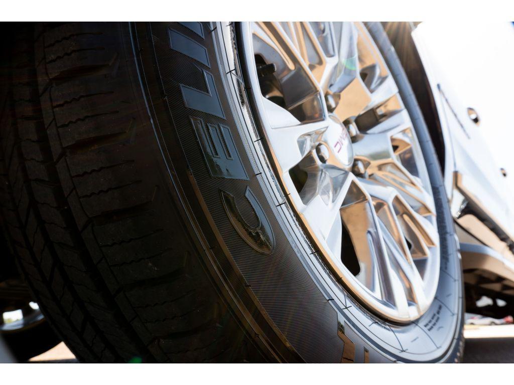 used 2024 GMC Yukon XL car, priced at $61,641