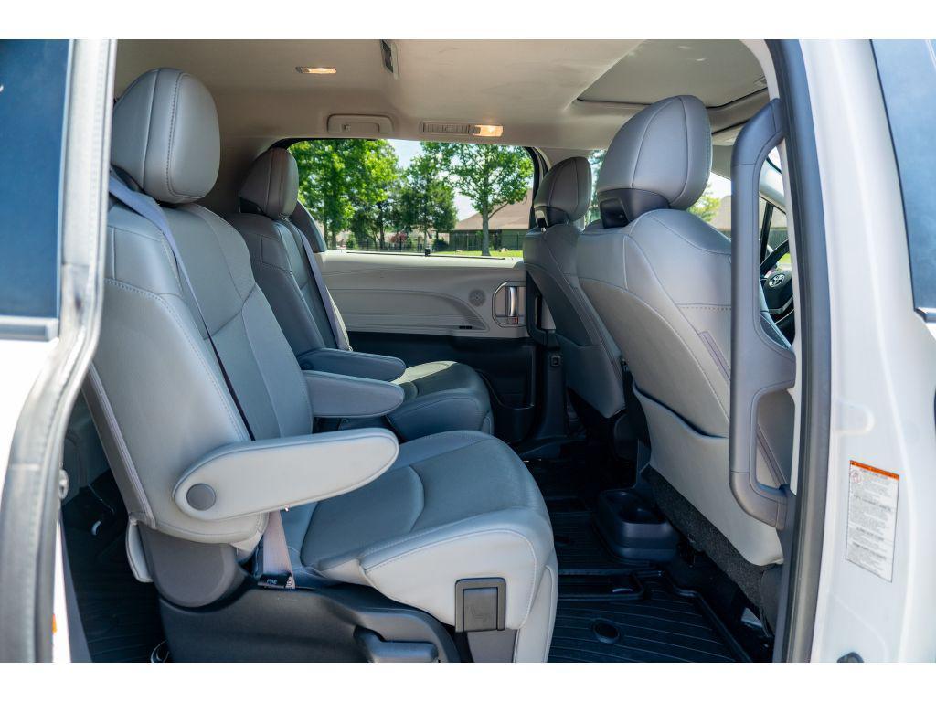 used 2022 Toyota Sienna car, priced at $44,425
