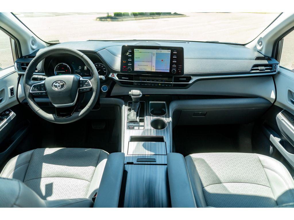 used 2022 Toyota Sienna car, priced at $44,425
