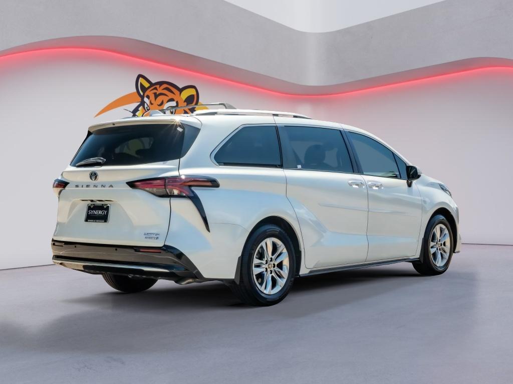 used 2022 Toyota Sienna car, priced at $44,425