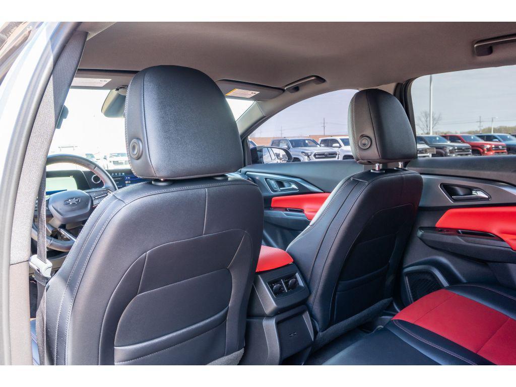 used 2025 Chevrolet Equinox EV car, priced at $27,212