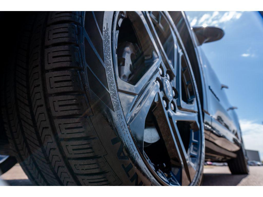 used 2025 Chevrolet Equinox EV car, priced at $27,212