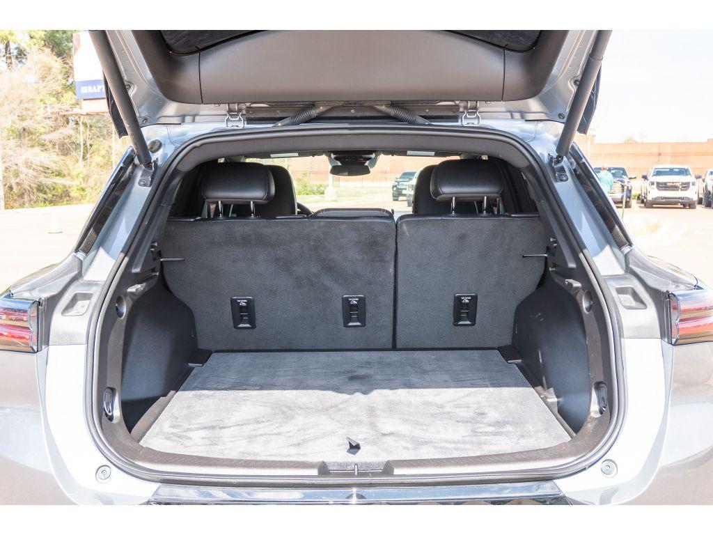 used 2025 Chevrolet Equinox EV car, priced at $27,212