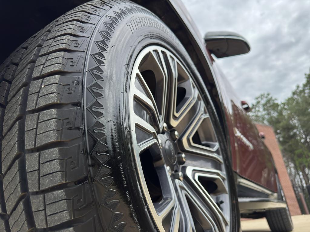 used 2024 Jeep Wagoneer L car, priced at $39,290