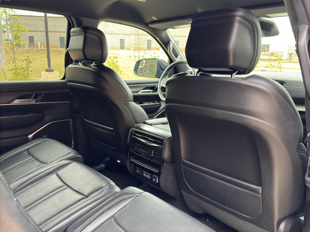 used 2024 Jeep Wagoneer L car, priced at $39,290