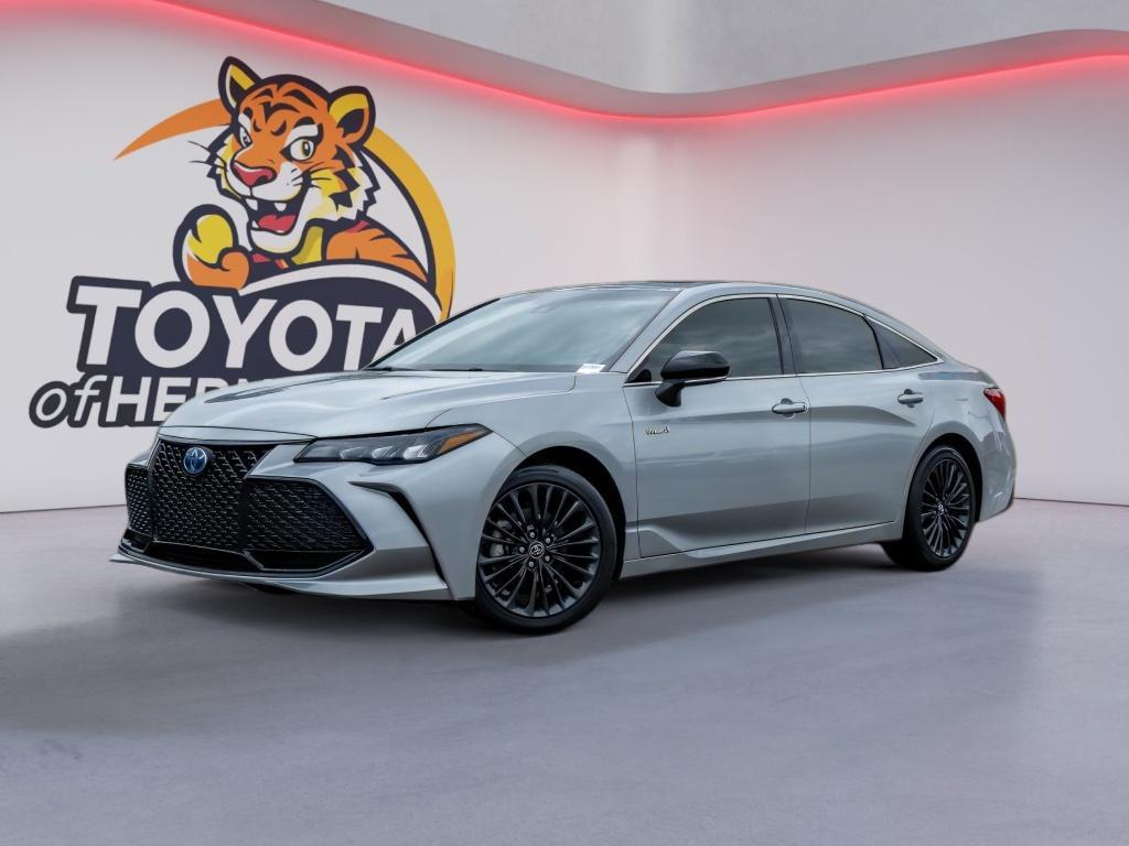 used 2020 Toyota Avalon Hybrid car, priced at $30,654