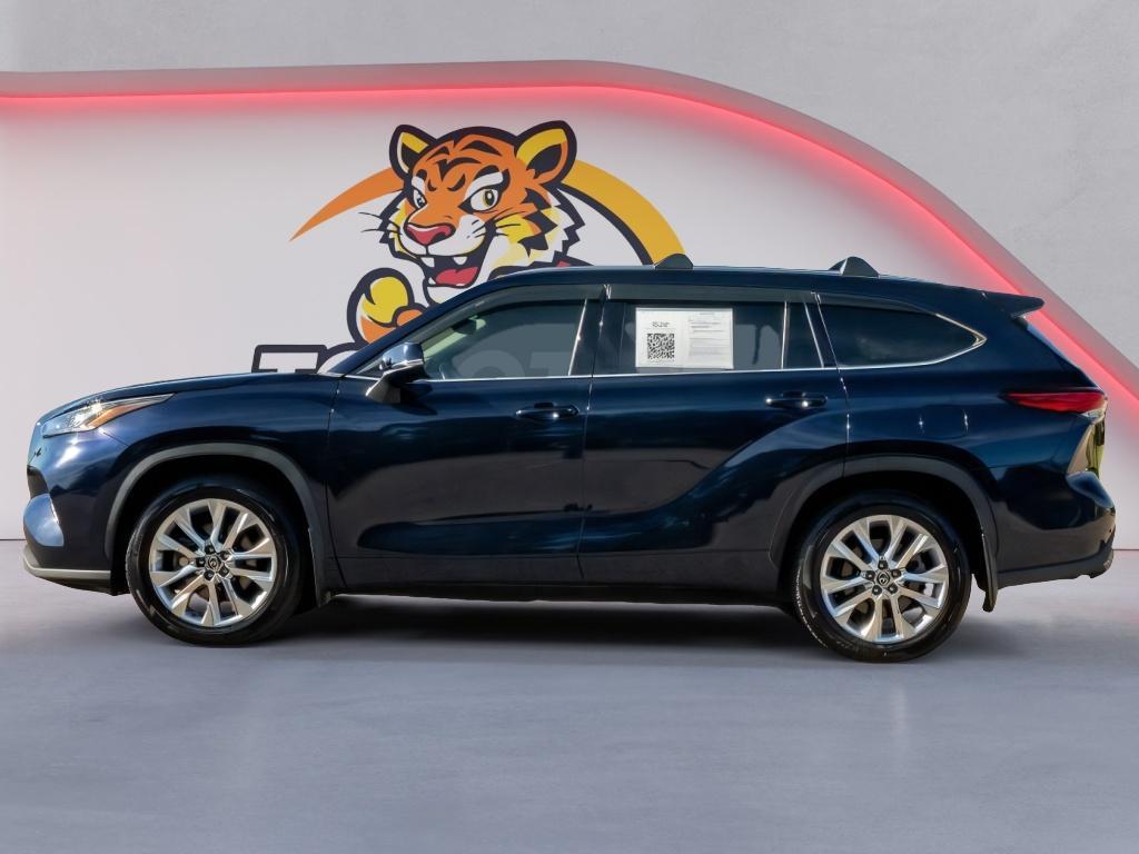 used 2021 Toyota Highlander car, priced at $29,320