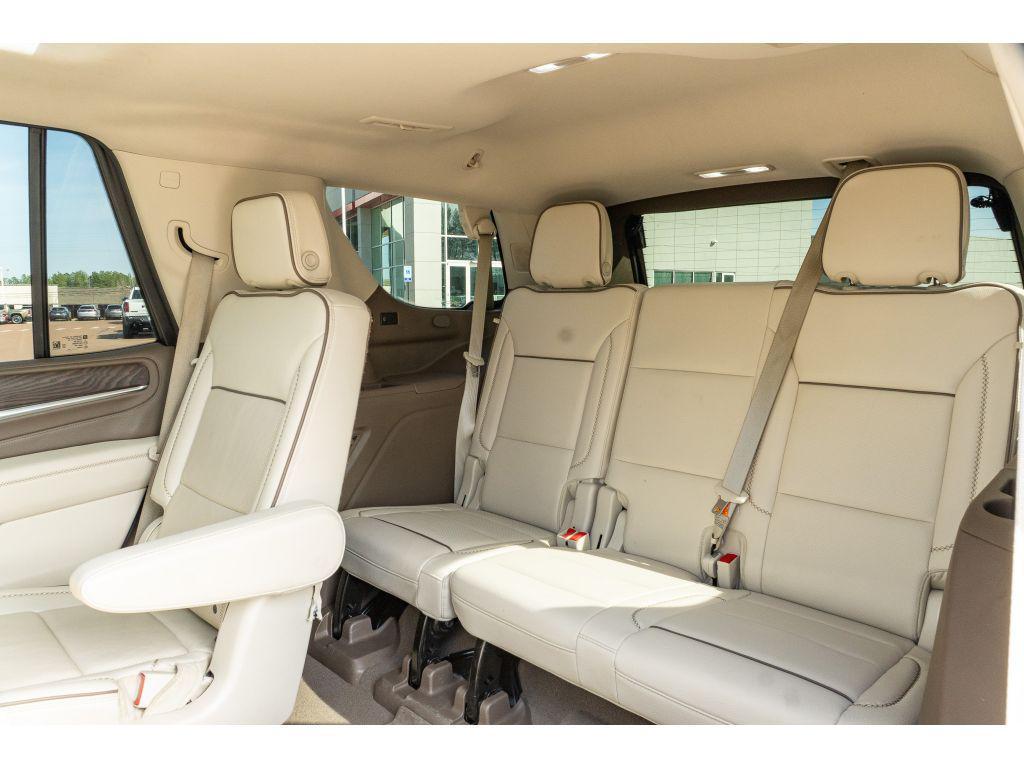 used 2024 GMC Yukon car, priced at $61,106