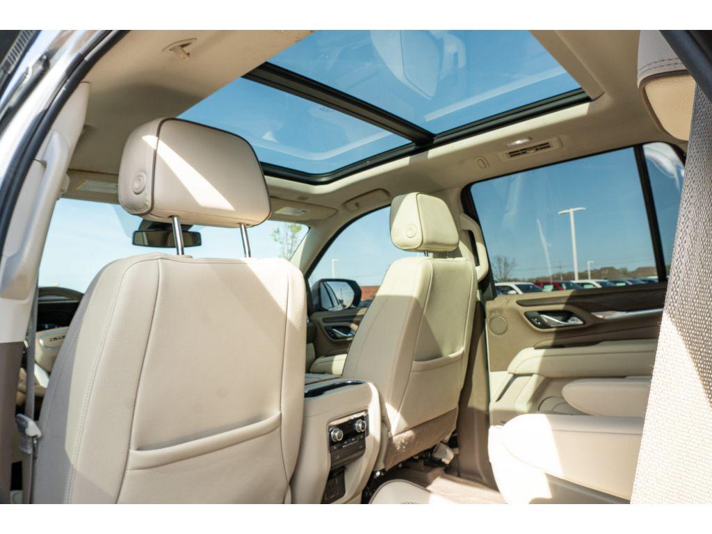 used 2024 GMC Yukon car, priced at $61,106