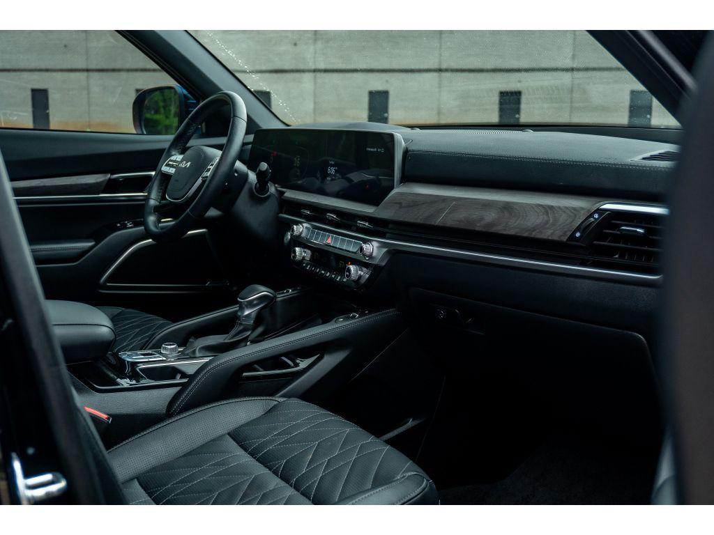 used 2025 Kia Telluride car, priced at $46,179