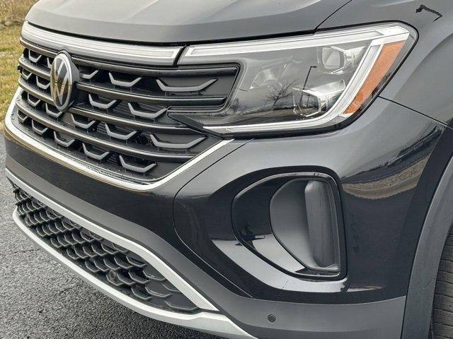 new 2026 Volkswagen Atlas Cross Sport car, priced at $44,215