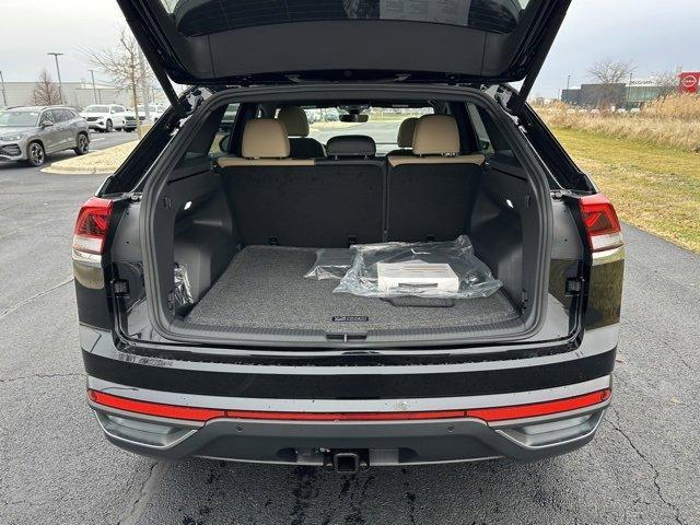 new 2026 Volkswagen Atlas Cross Sport car, priced at $44,215