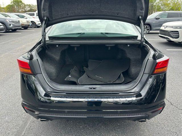 used 2023 Nissan Altima car, priced at $22,994