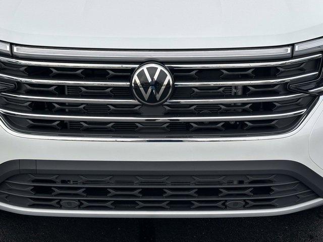 new 2026 Volkswagen Atlas car, priced at $39,703
