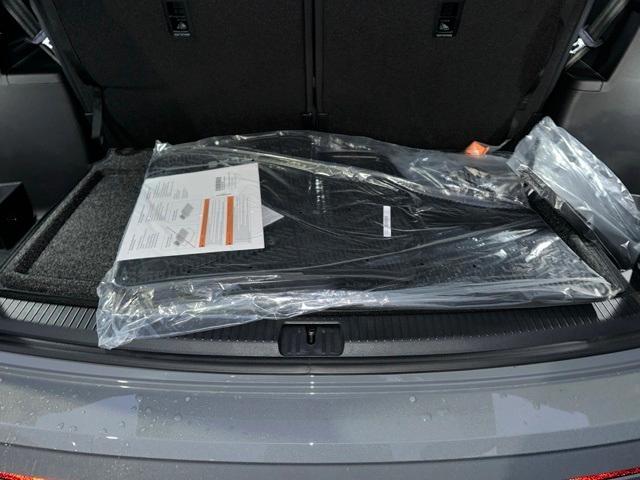 new 2026 Volkswagen Atlas car, priced at $52,288