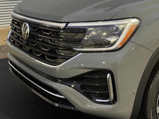 new 2026 Volkswagen Atlas car, priced at $52,288
