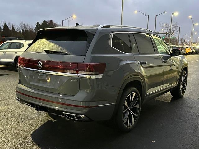 new 2026 Volkswagen Atlas car, priced at $52,288