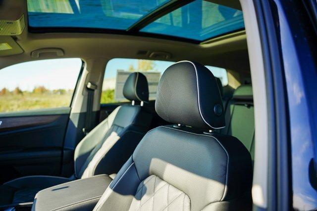 new 2026 Volkswagen Atlas car, priced at $52,396