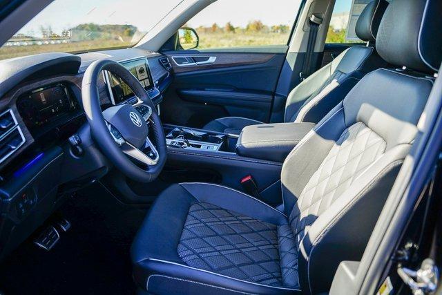 new 2026 Volkswagen Atlas car, priced at $52,396
