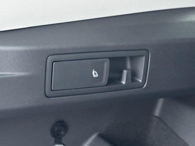 new 2026 Volkswagen Tiguan car, priced at $32,553