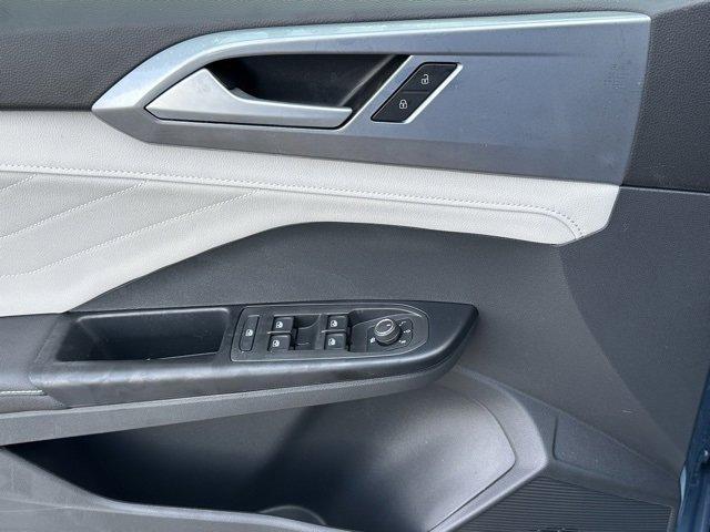new 2026 Volkswagen Taos car, priced at $36,357