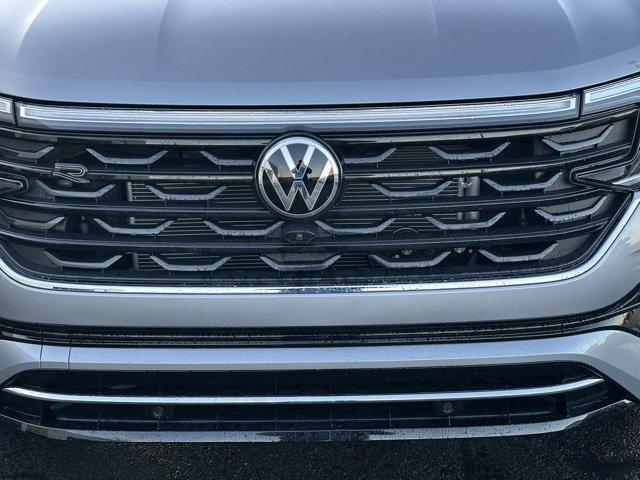 new 2026 Volkswagen Atlas Cross Sport car, priced at $50,374