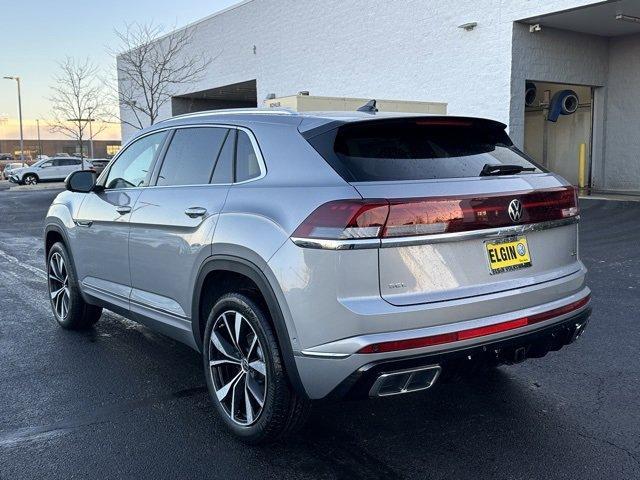 new 2026 Volkswagen Atlas Cross Sport car, priced at $50,374