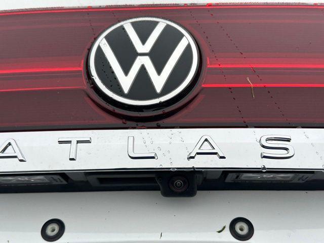 new 2026 Volkswagen Atlas car, priced at $44,959