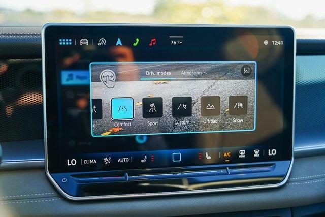 new 2025 Volkswagen Tiguan car, priced at $32,741