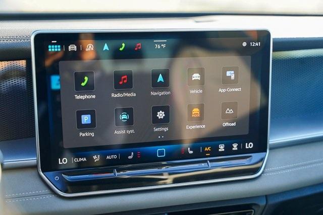 new 2025 Volkswagen Tiguan car, priced at $32,741