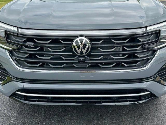 new 2026 Volkswagen Atlas Cross Sport car, priced at $49,824