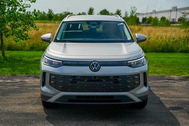 new 2025 Volkswagen Tiguan car, priced at $32,295