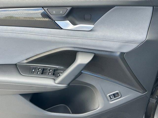 new 2026 Volkswagen Tiguan car, priced at $35,309