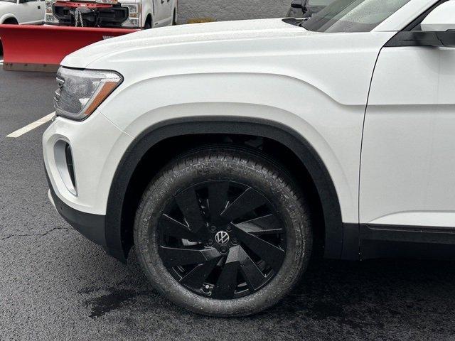 new 2026 Volkswagen Atlas car, priced at $45,459