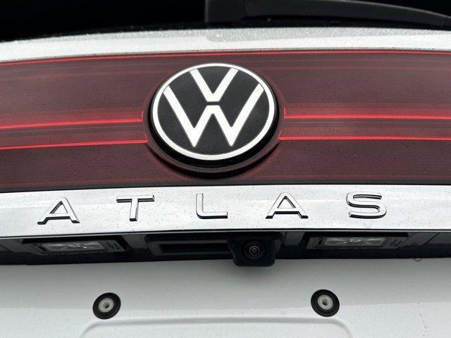 new 2026 Volkswagen Atlas car, priced at $45,459