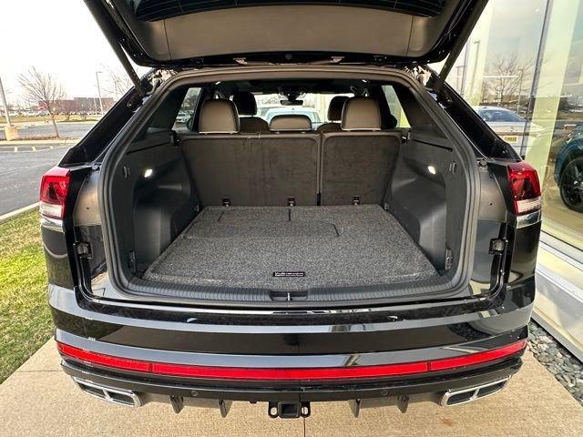 new 2026 Volkswagen Atlas Cross Sport car, priced at $48,895