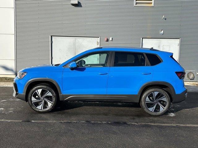 new 2026 Volkswagen Taos car, priced at $32,256