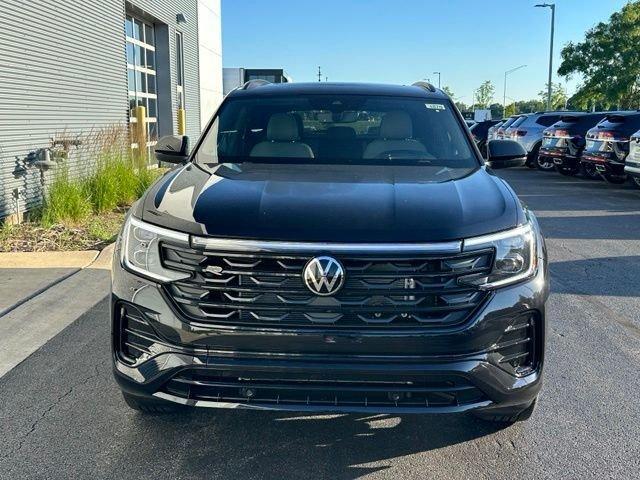 new 2026 Volkswagen Atlas Cross Sport car, priced at $47,450