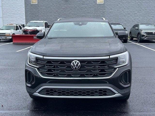 new 2026 Volkswagen Atlas Cross Sport car, priced at $43,703