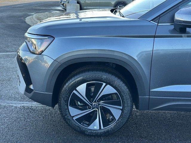 new 2026 Volkswagen Taos car, priced at $31,494