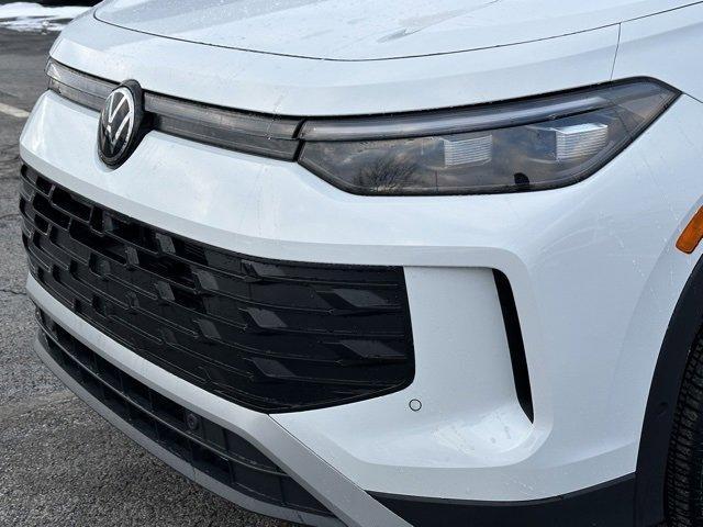 new 2026 Volkswagen Tiguan car, priced at $32,553