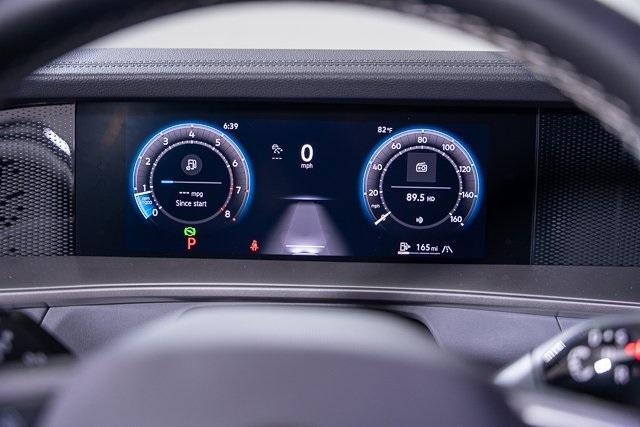 new 2025 Volkswagen Tiguan car, priced at $31,998