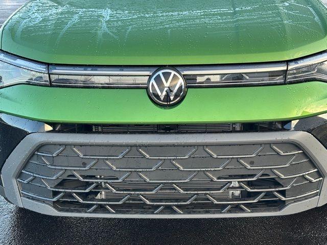 new 2026 Volkswagen Taos car, priced at $32,379