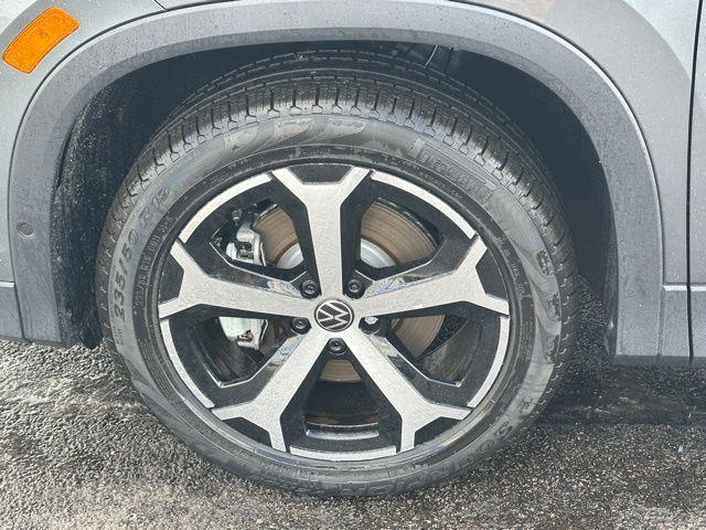 new 2026 Volkswagen Tiguan car, priced at $36,363