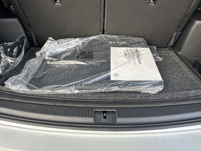 new 2026 Volkswagen Atlas car, priced at $48,041