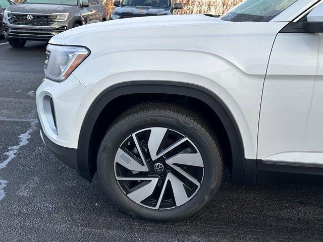 new 2026 Volkswagen Atlas car, priced at $48,041