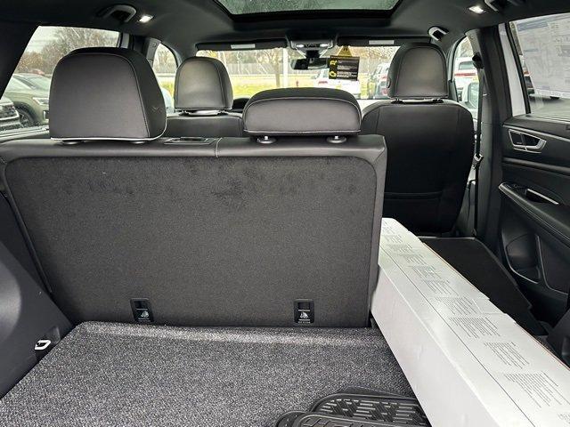 new 2026 Volkswagen Atlas Cross Sport car, priced at $52,406