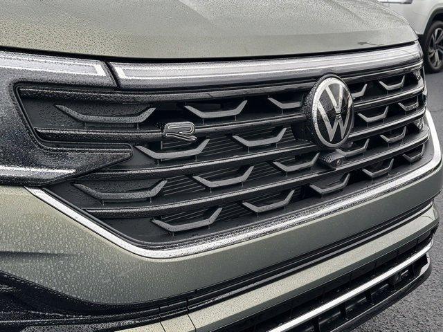 new 2026 Volkswagen Atlas car, priced at $52,181