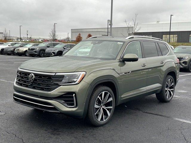 new 2026 Volkswagen Atlas car, priced at $52,181