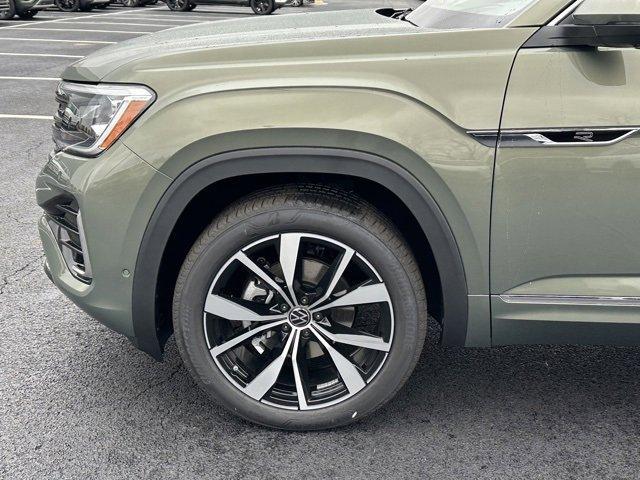 new 2026 Volkswagen Atlas car, priced at $52,181